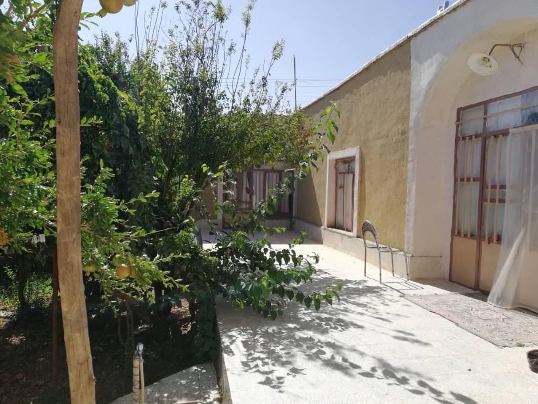 اقامتگاه عمارت میرزا در سرایان