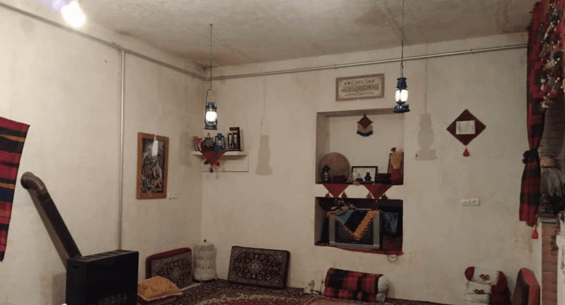 اقامتگاه بوم گردی گلال پاوه