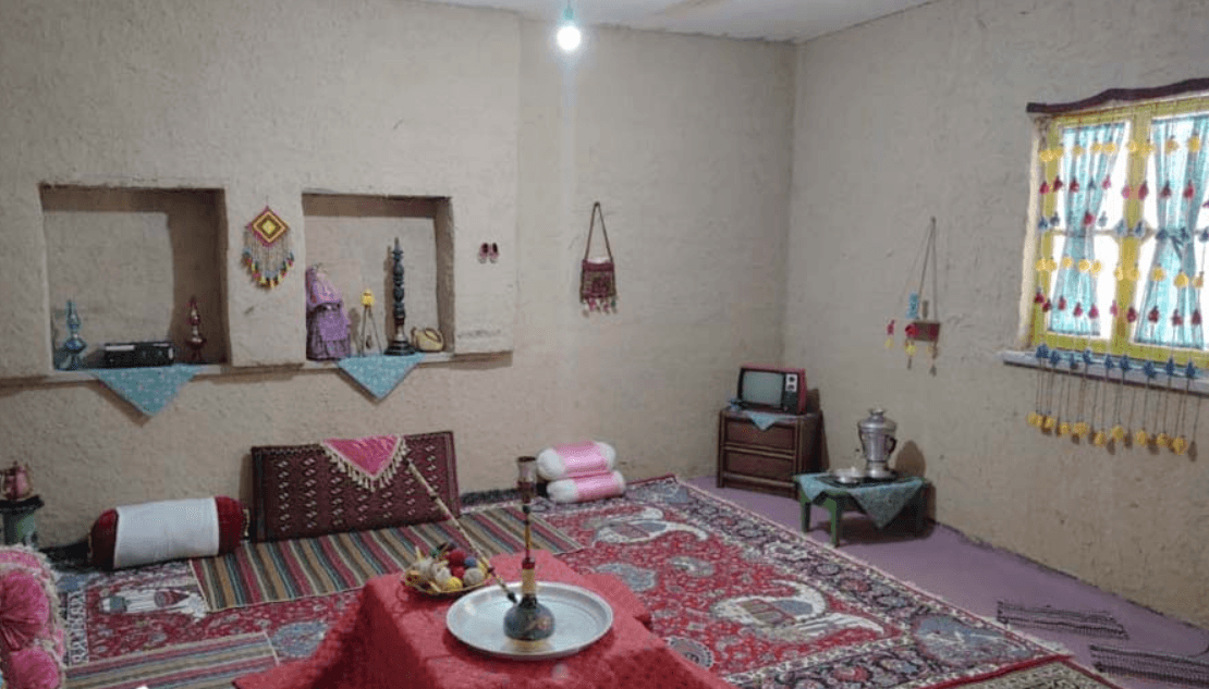 اقامتگاه بوم گردی لچک ایذه