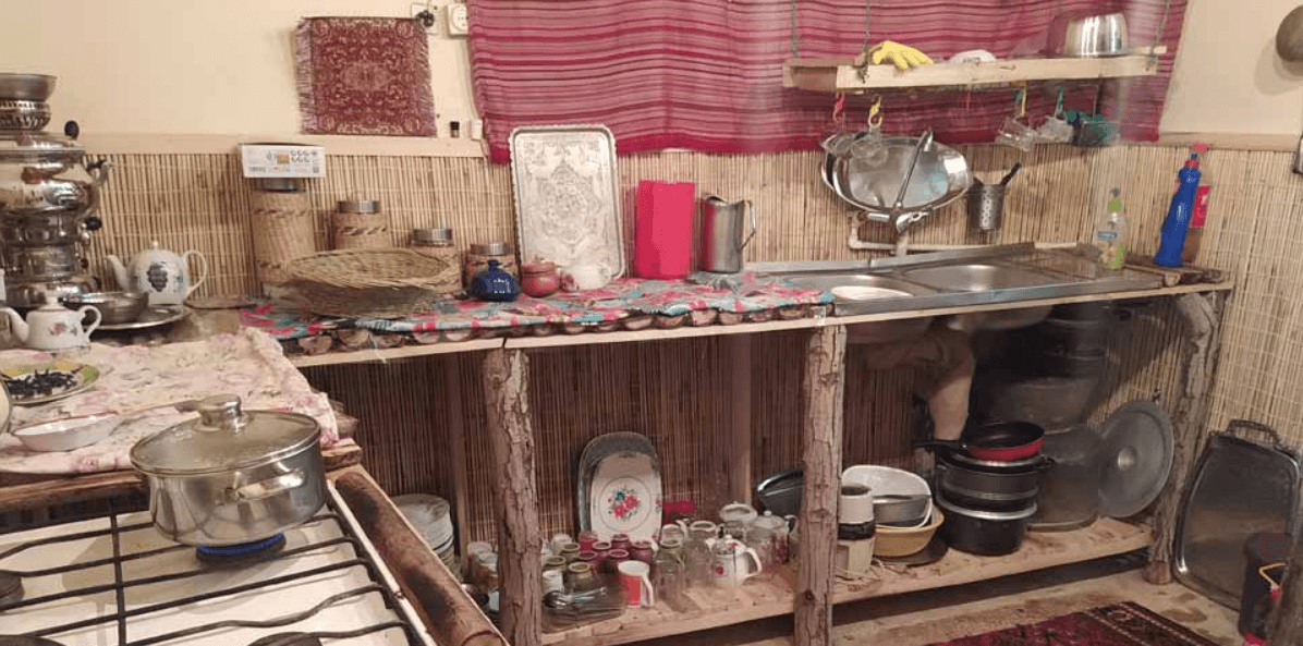 اقامتگاه قلعه کوه سفید در تفرش