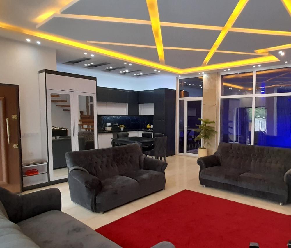 مجموعه بحری لند بندرانزلی