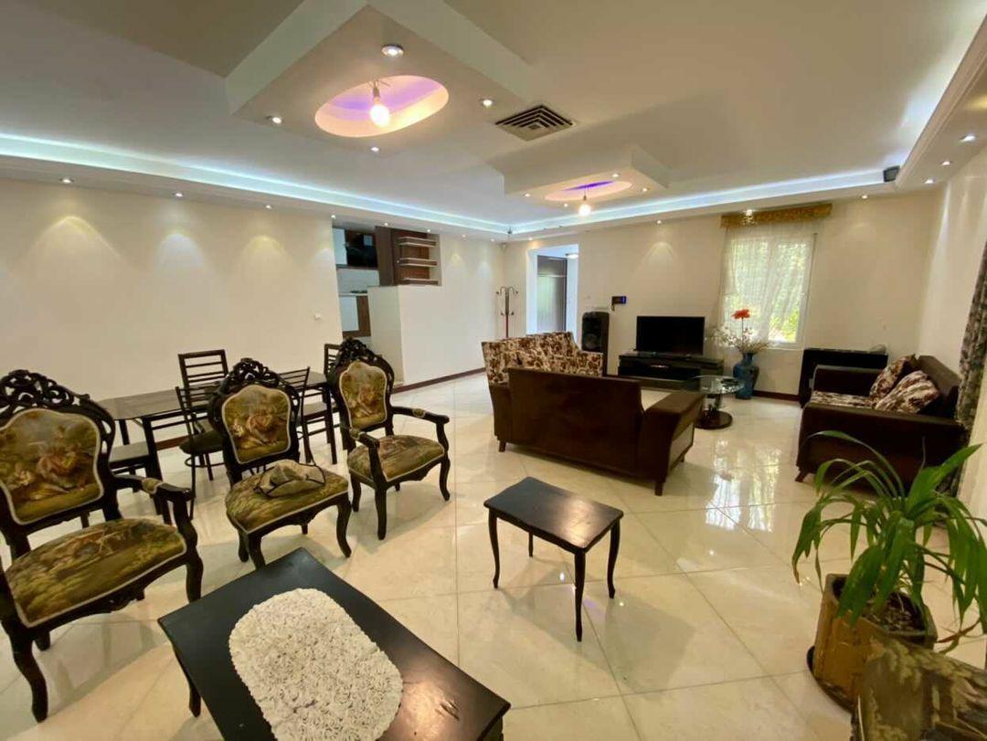 ویلای استخردار در مهرآباد