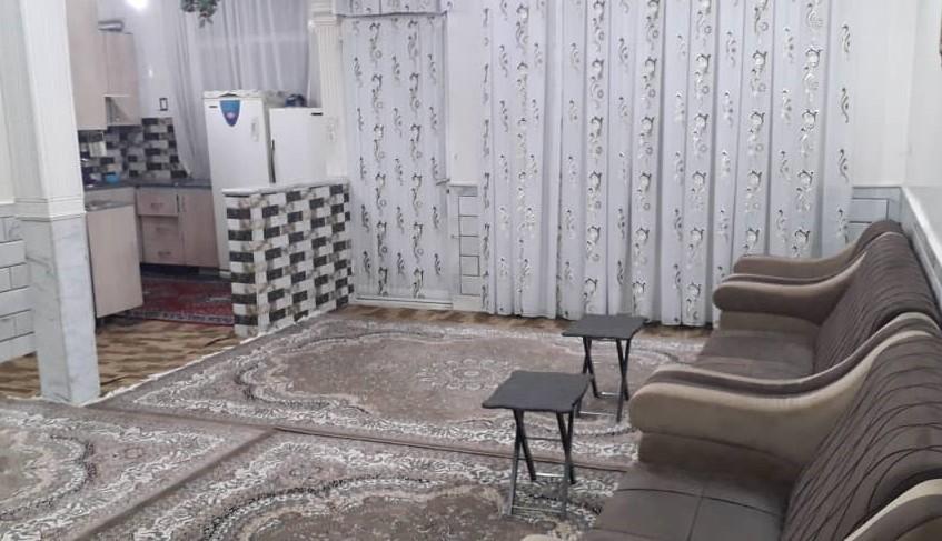 سوئیت حیاط دار در کاشان