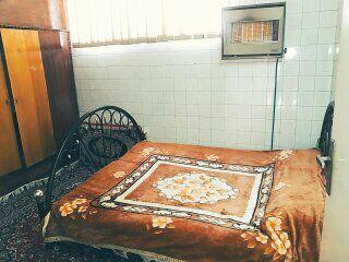 سوئیت حیاط دار در کاشان