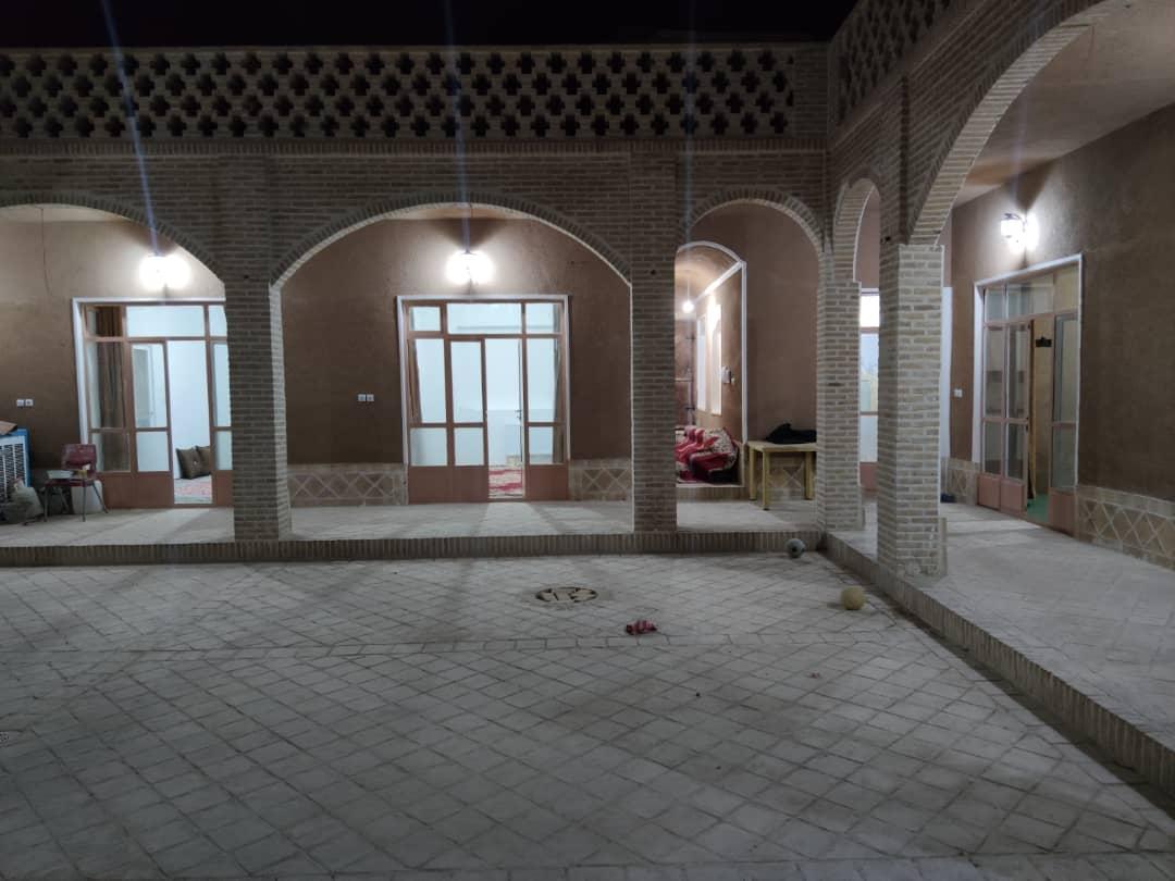 اقامتگاه سنتی شاباز ورزنه