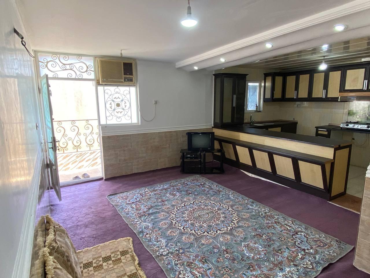 سوئیت اجاره ای نزدیک بازار قشم
