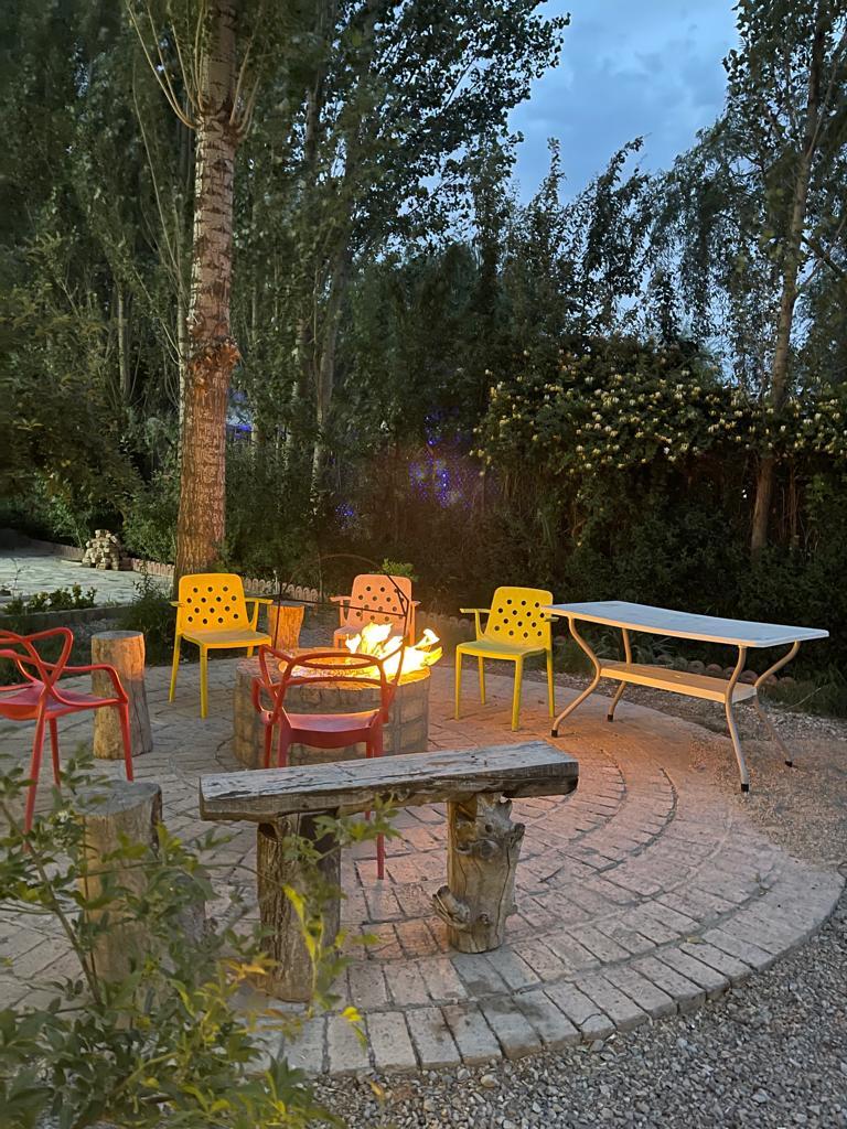 رزور ویلا استخردار در لرستان 