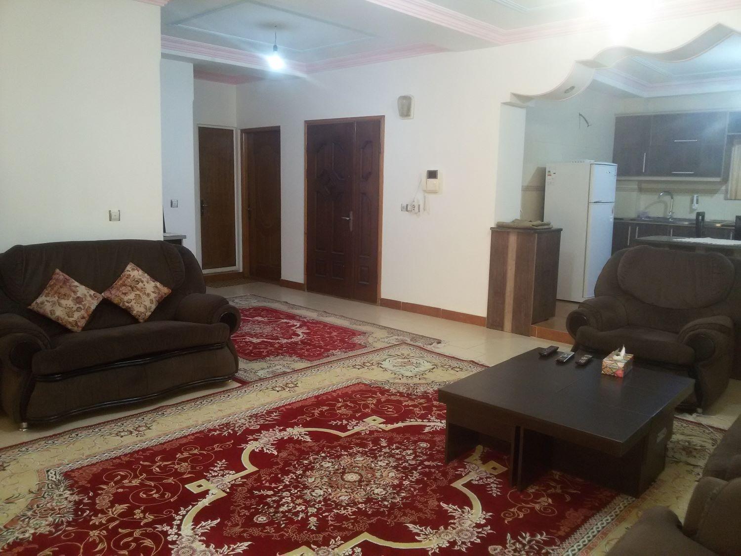 آپارتمان دو خوابه خیلی تمیز