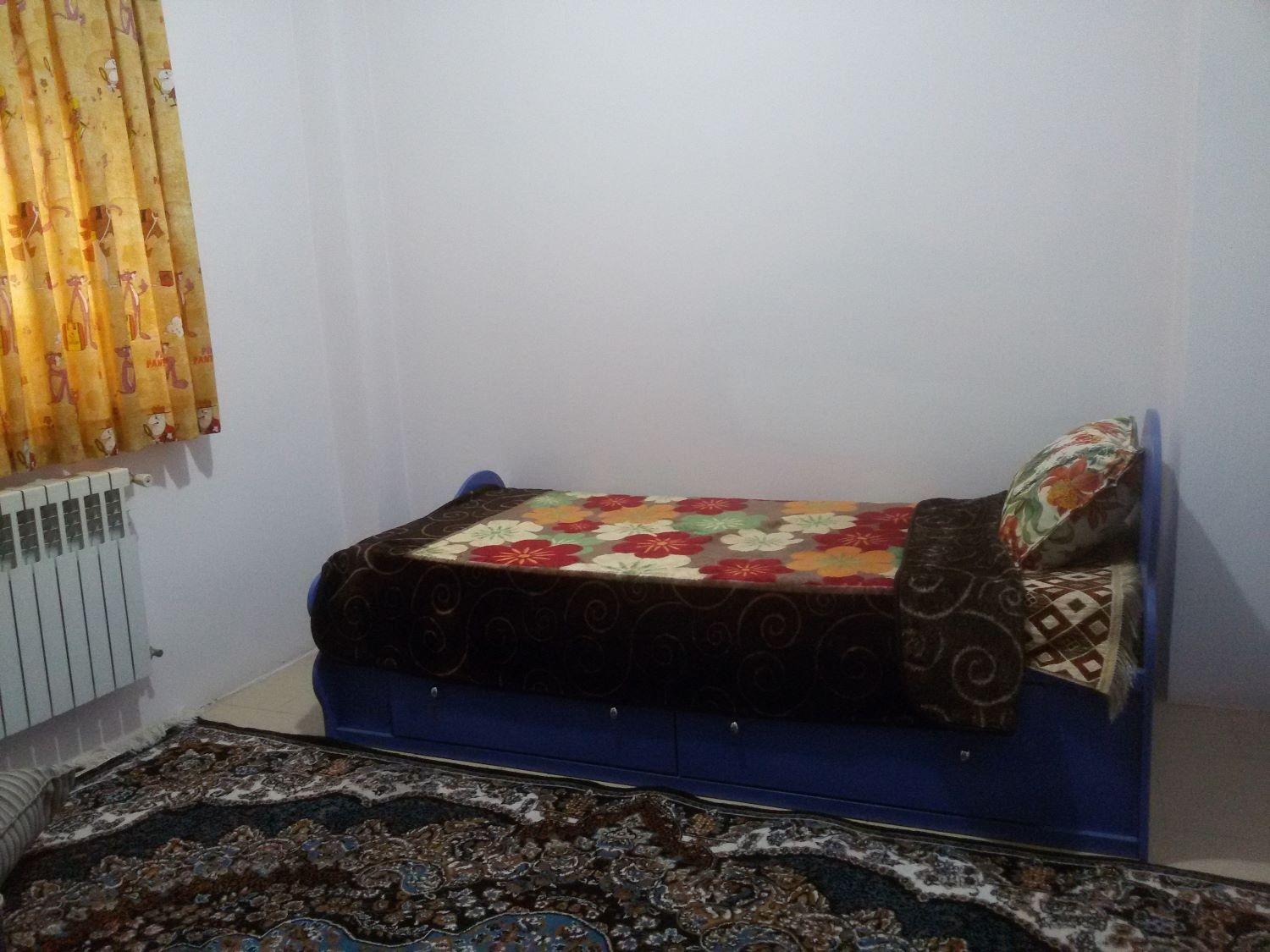 آپارتمان دو خوابه خیلی تمیز
