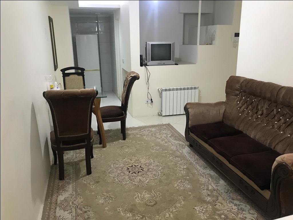 مبله آگور نوساز میدان حر 1