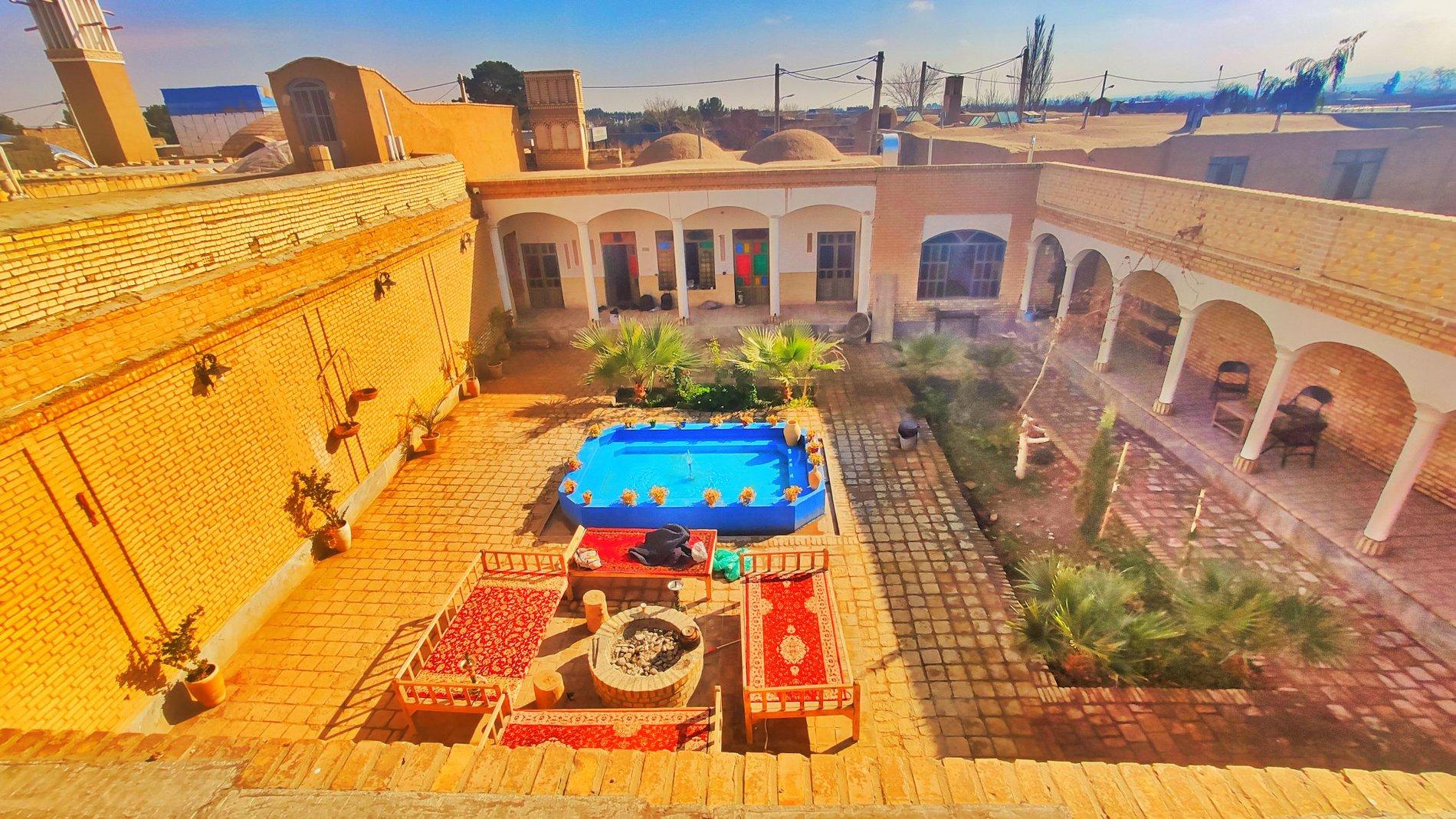 عمارت سرهنگ