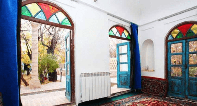 بوم گردی عمارت نعمت اللهی ماهان