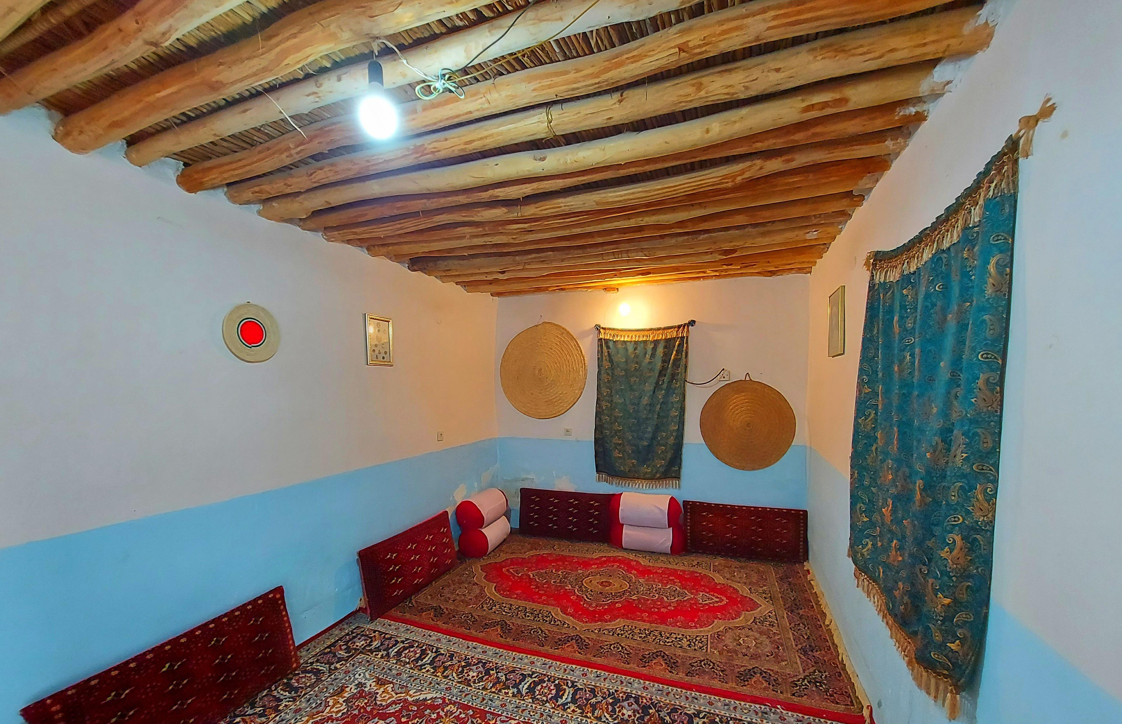 بوم گردی خانه پامنار در دزفول