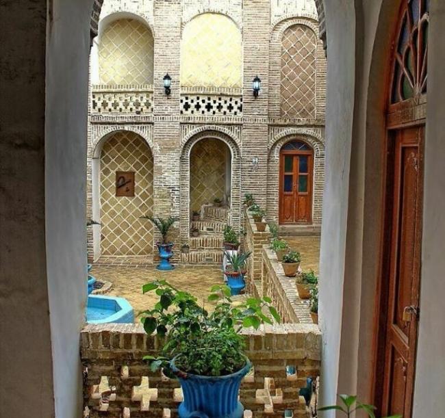 هتل سنتی عمارت افضل در شوشتر