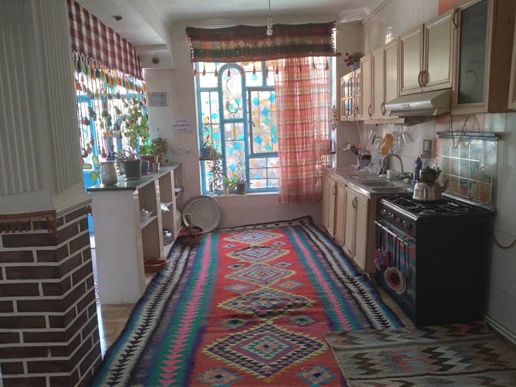 بوم گردی چهار طاقی دره شهر