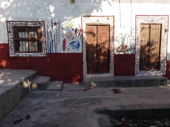 بوم گردی مادر حسن جزیره هرمز