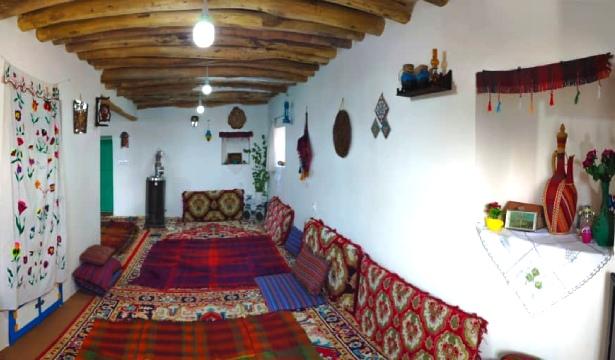 اقامتگاه بوم گردی بیشاسب سردشت