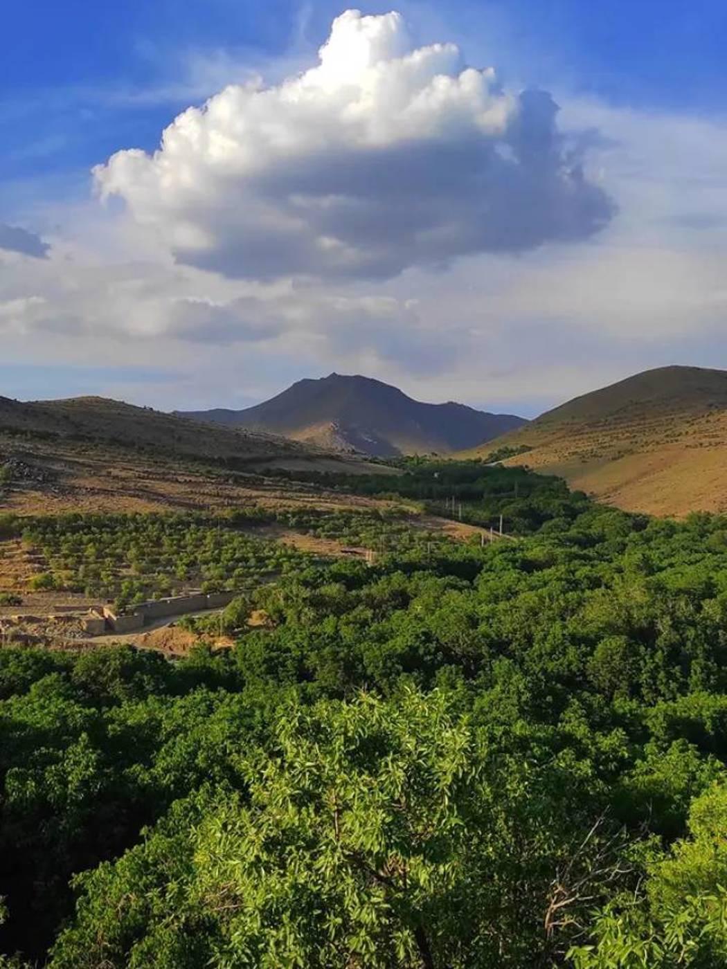 بوم گردی دهبنه در تویسرکان