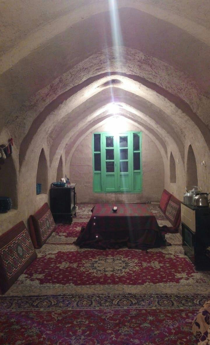بوم گردی آقبلاغ بهار همدان