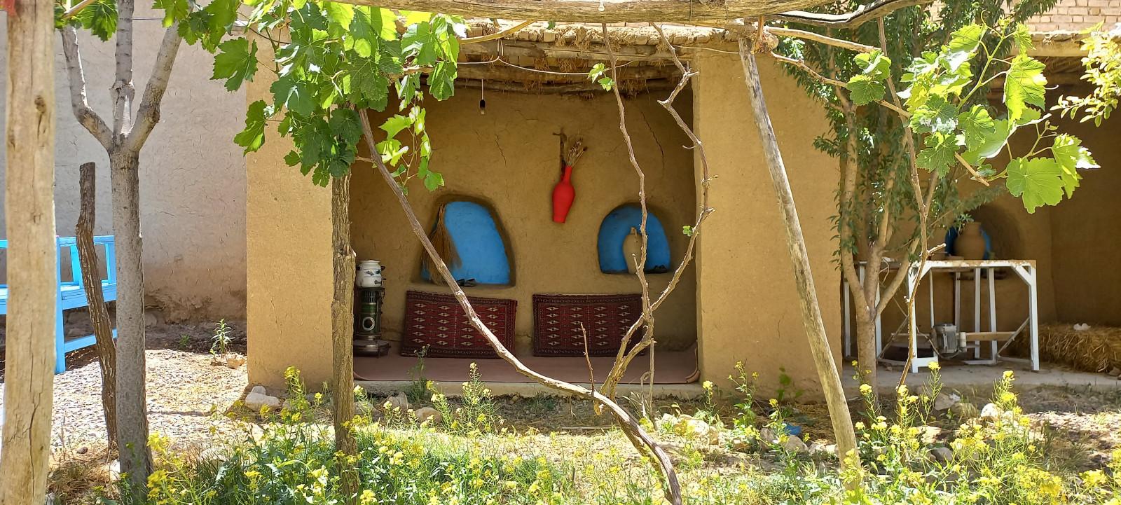 بوم گردی آقبلاغ بهار همدان
