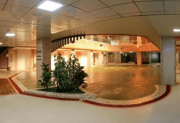 سوئیت 3 خواب هتل ارشاد سرعین
