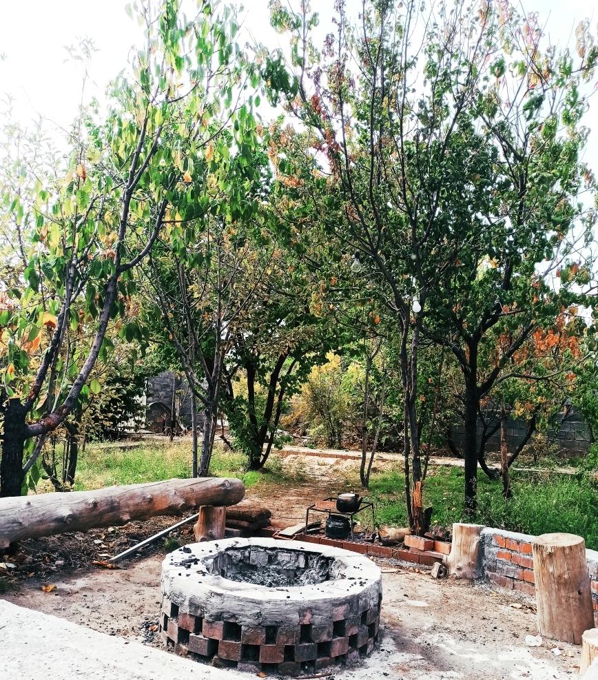 خانه باغ دنج در ماهان