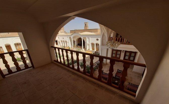 هتل سنتی فلاحتی در کاشان