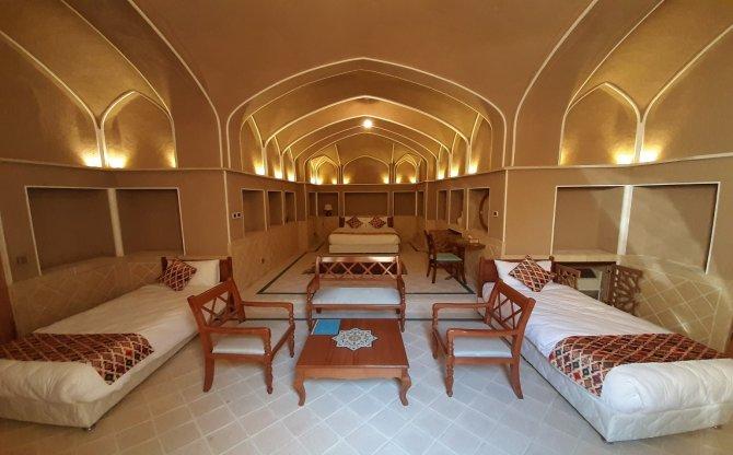 هتل سنتی فلاحتی در کاشان