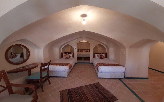 هتل سنتی فلاحتی در کاشان