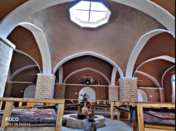 بوم‌گردی ستاره کویر ابوزیدآباد