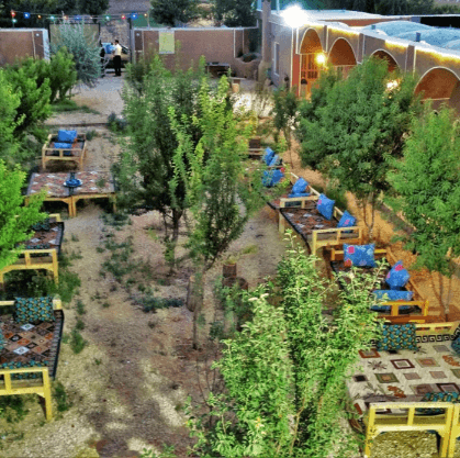 بوم‌گردی ستاره کویر ابوزیدآباد
