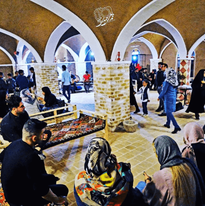 بوم‌گردی ستاره کویر ابوزیدآباد