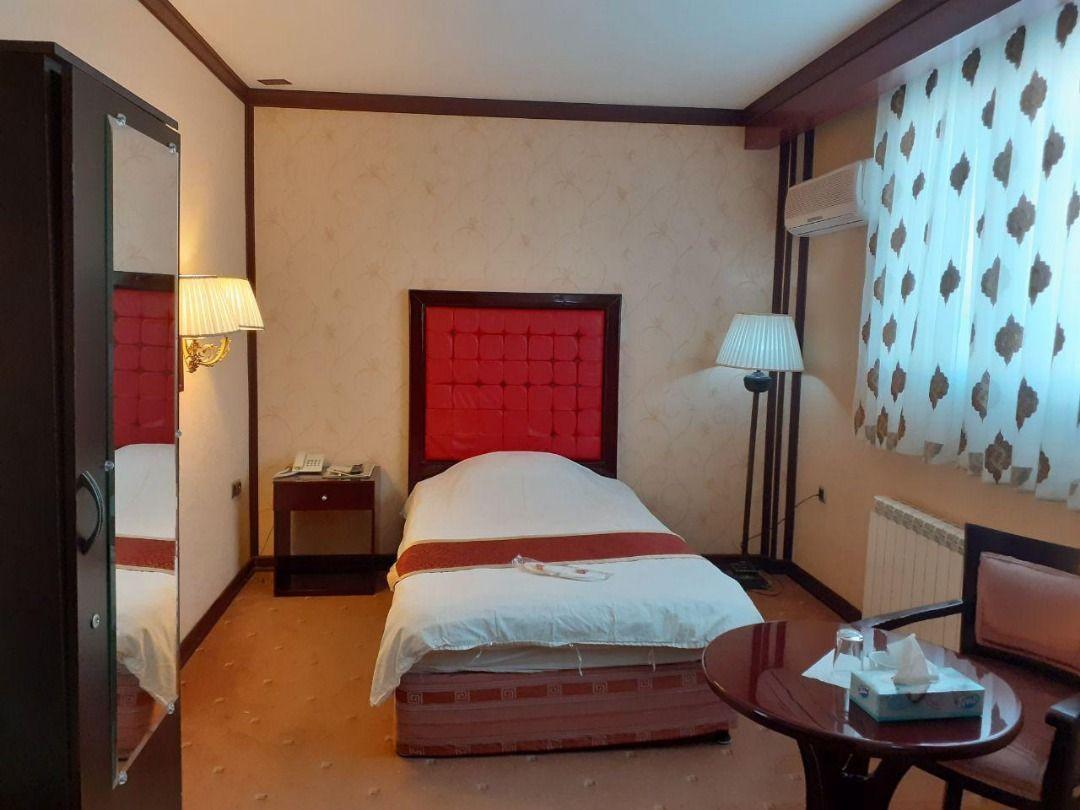 هتل شادی سنندج- یک تخته