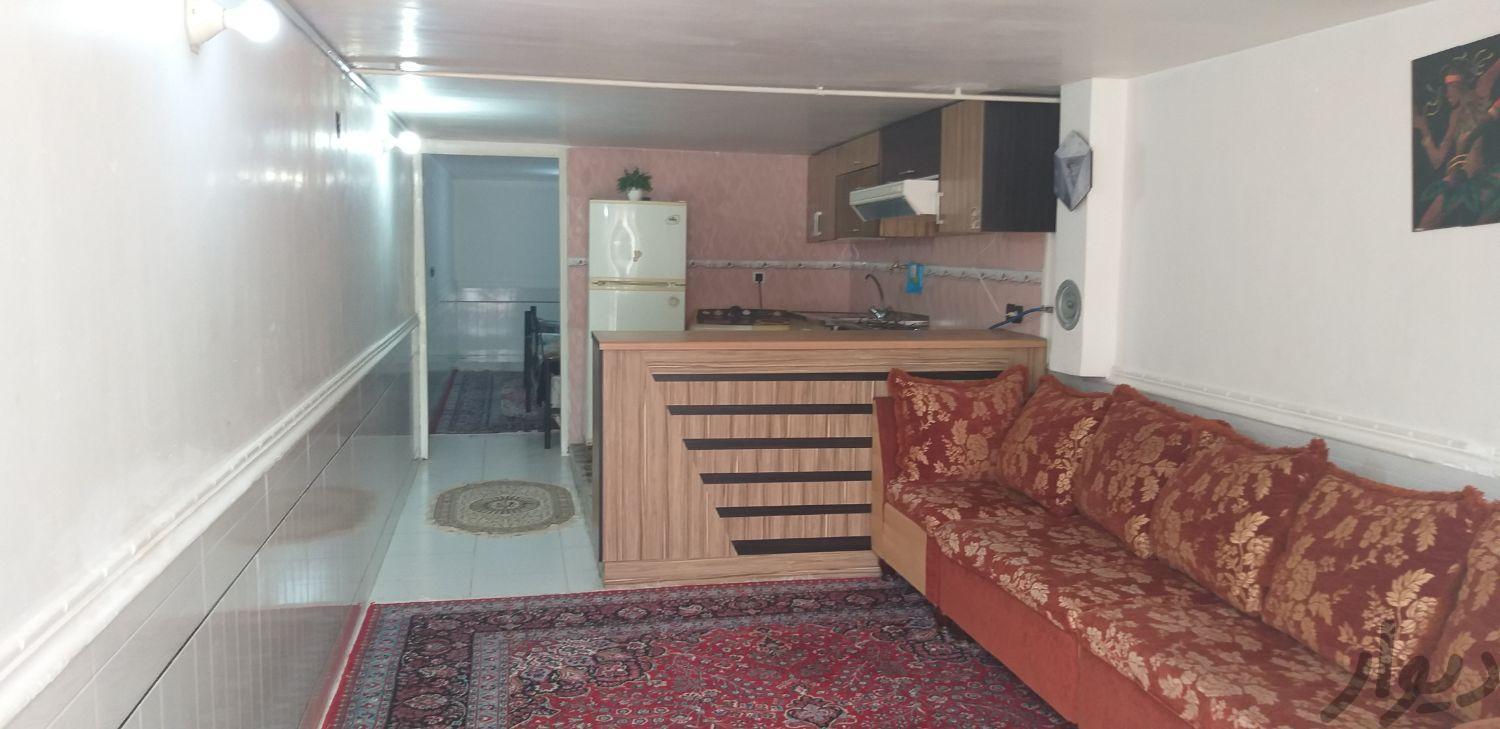 سوئیت تک خواب حیاط دار لامرد