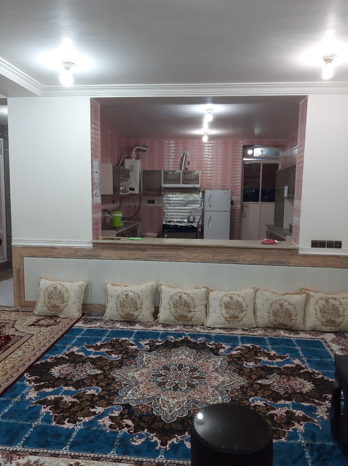 رزرو روزانه خانه در لامرد