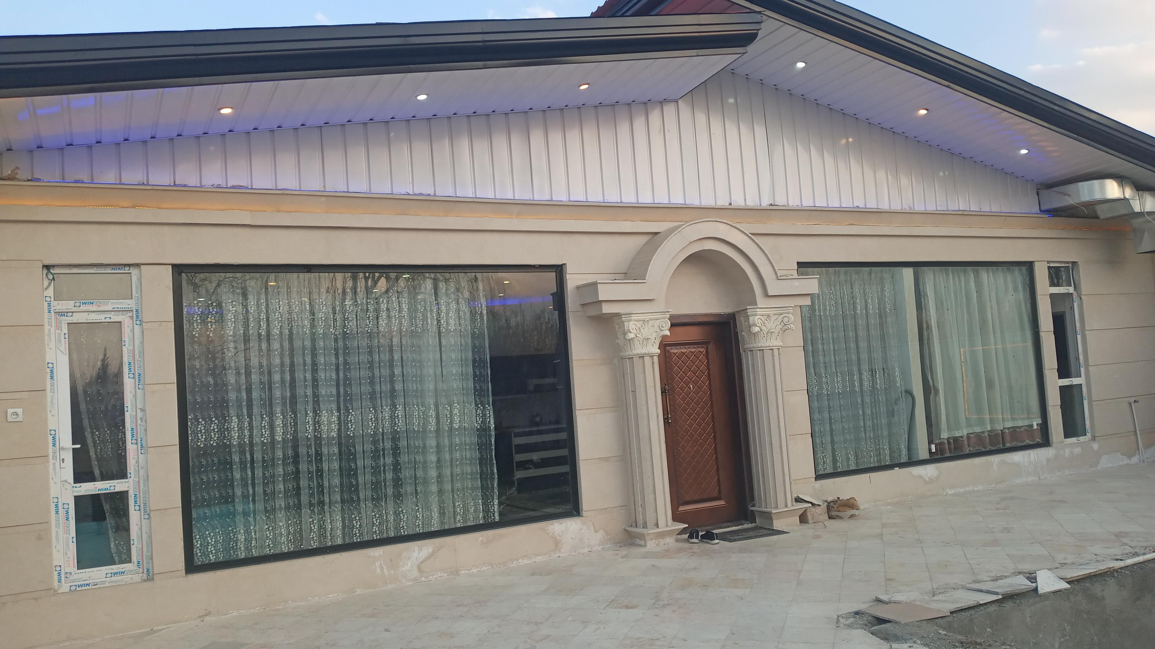 باغ ویلای روزانه در ملارد 
