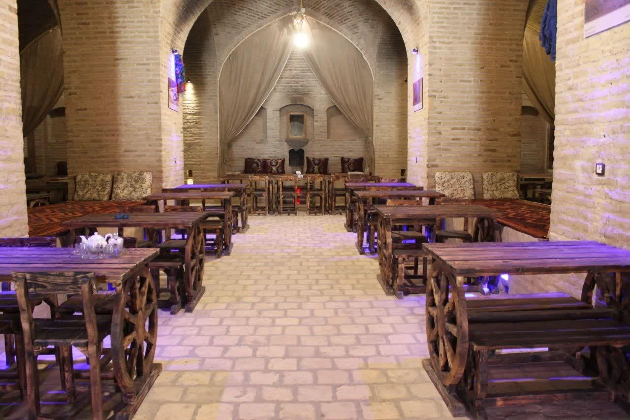اقامتگاه سنتی صفویه سریزد