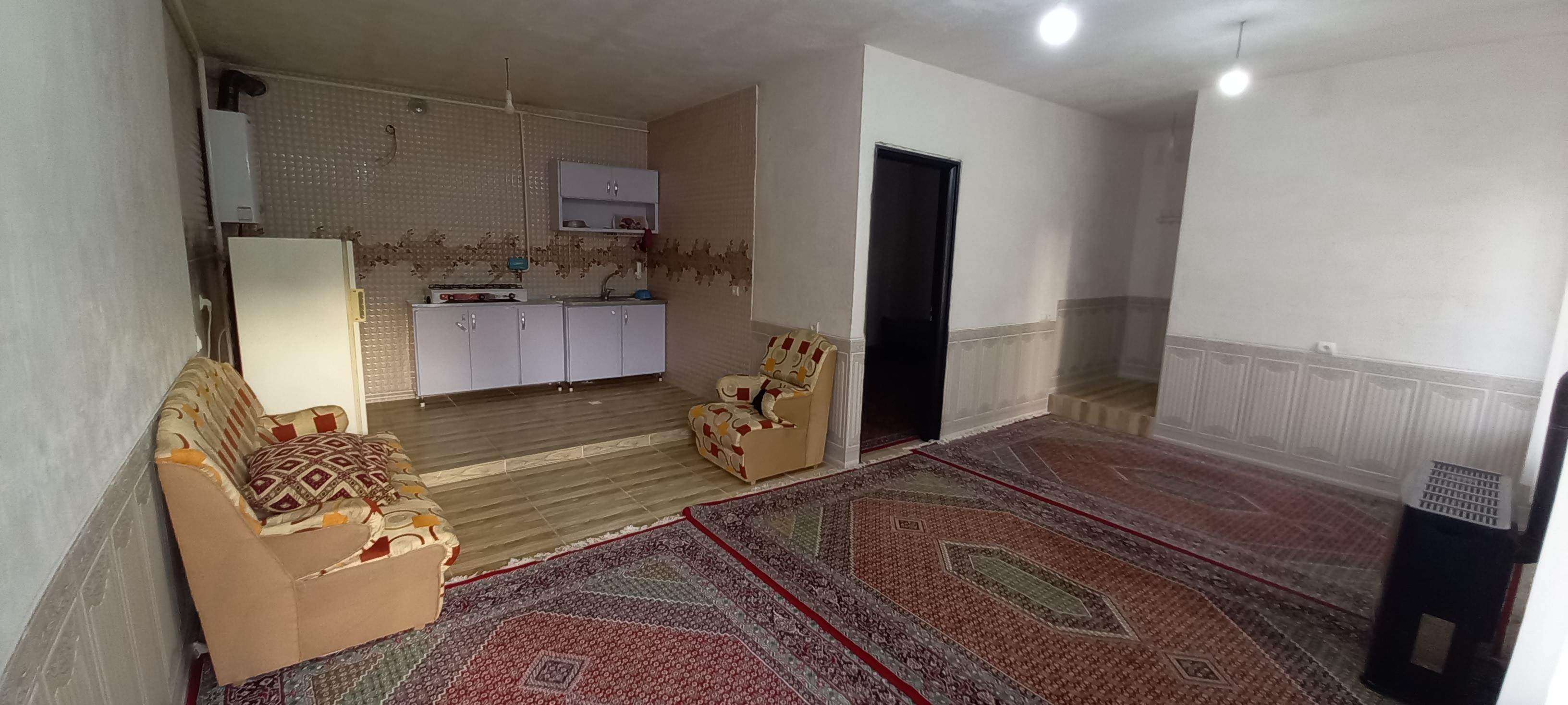 اقامتگاه گل لاله پاوه