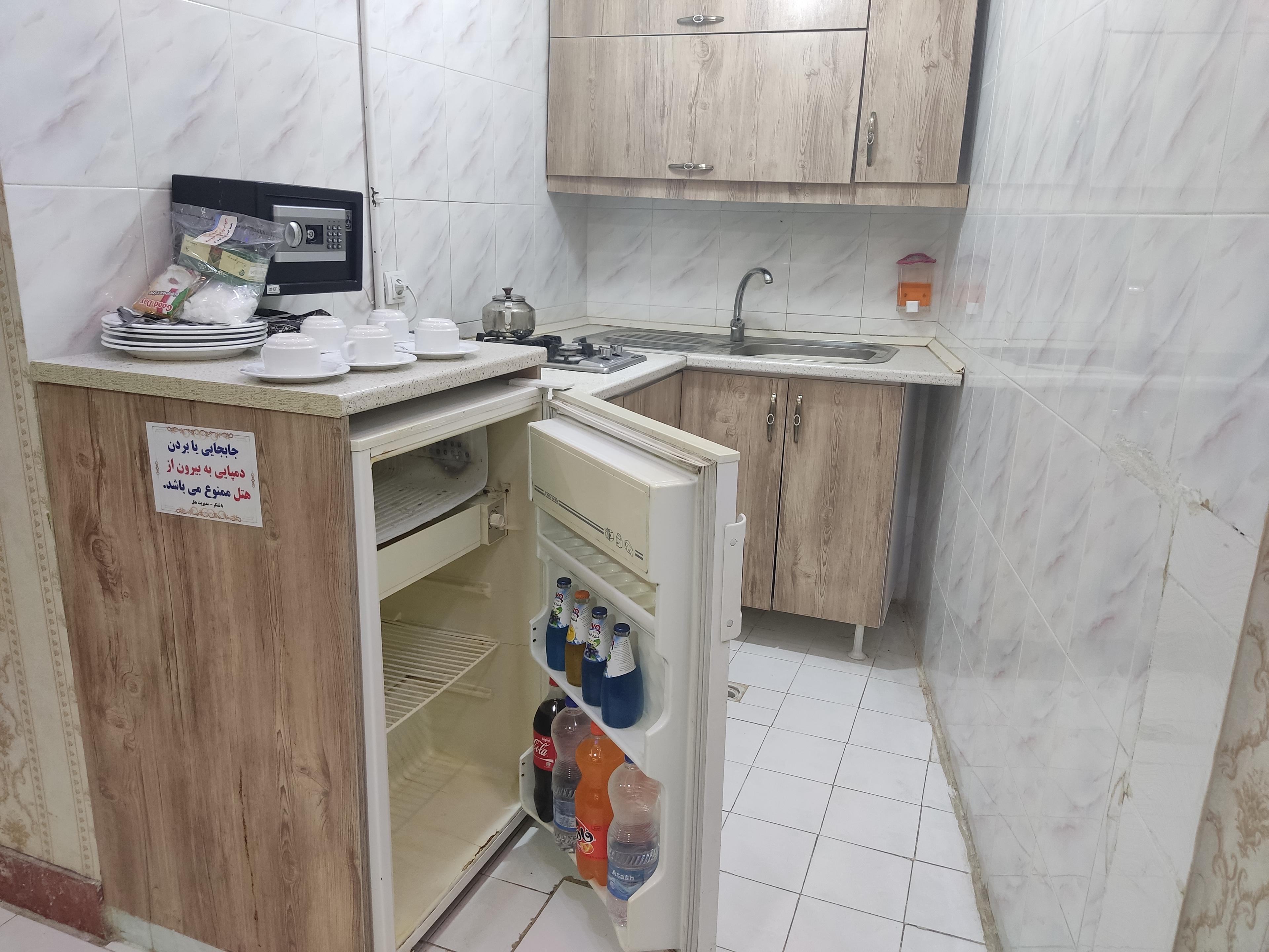 اتاق سه تخته هتلی در سرعین 