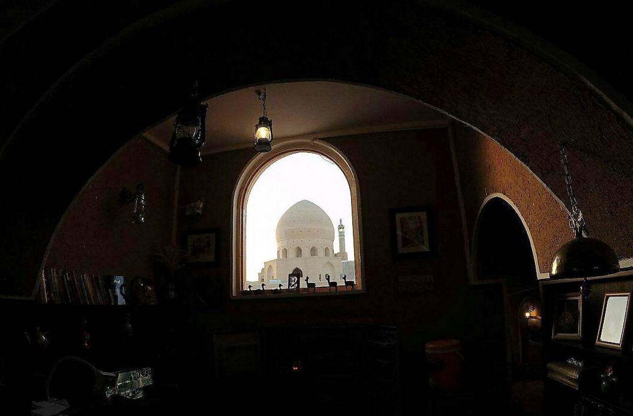 اقامتگاه سنتی فانوس ویونا کاشان