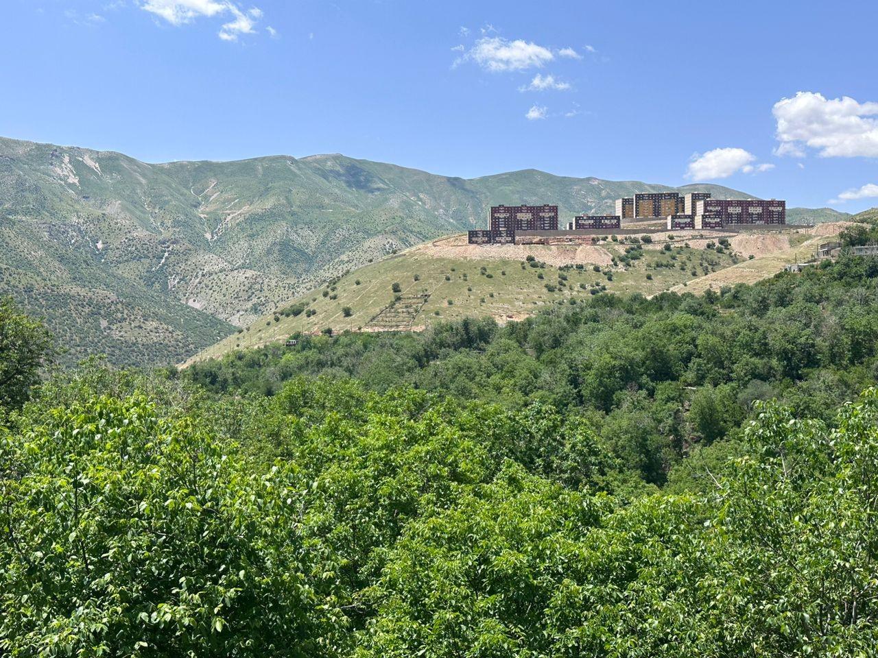 اقامتگاه سنتی ژینگه پاوه