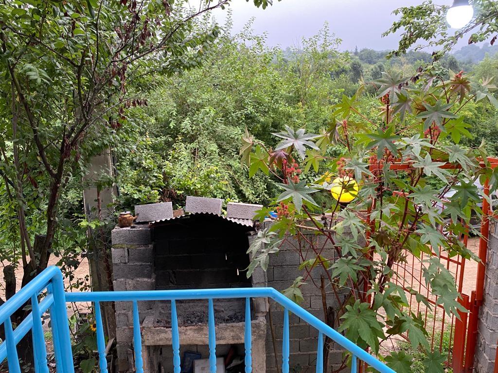 کلبه جنگلی چشمه قائم شهر