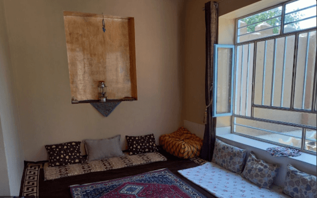 بومگردی آلاله سفید تالاب گندمان