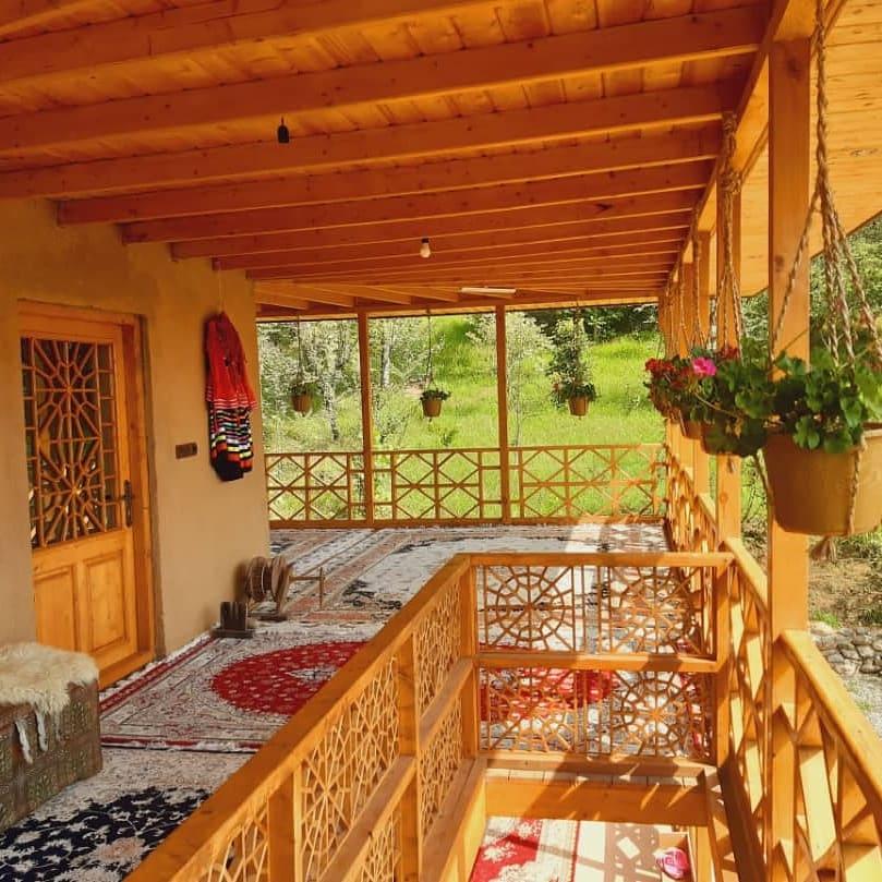 بومگردی سنتی دربست شمعدونی فومن