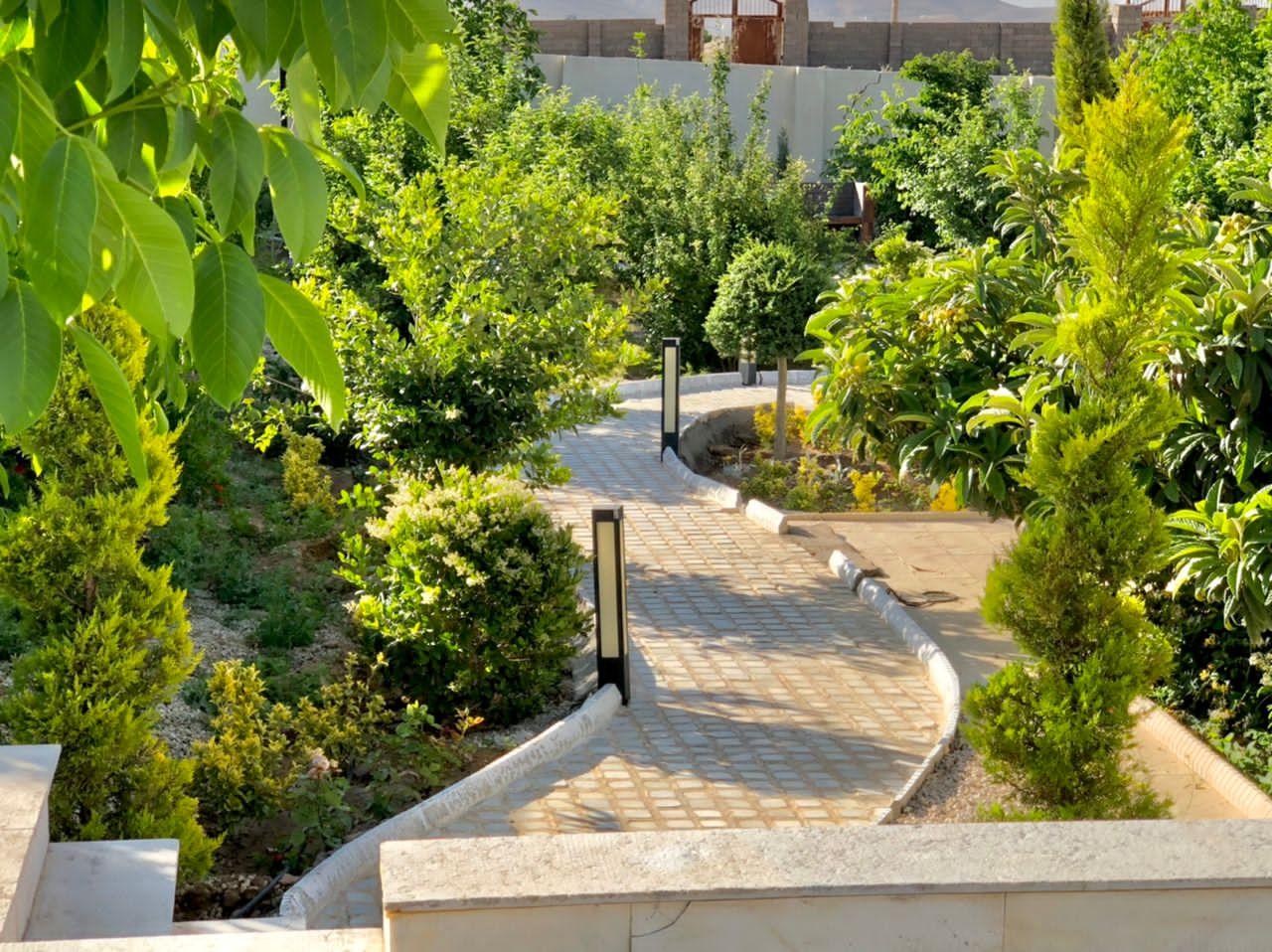 ویلا استخردار دو خوابه در صدرا 