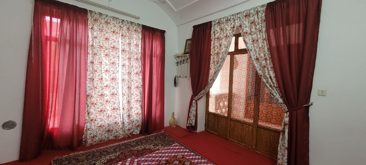 بوم گردی ترنج در کاشان