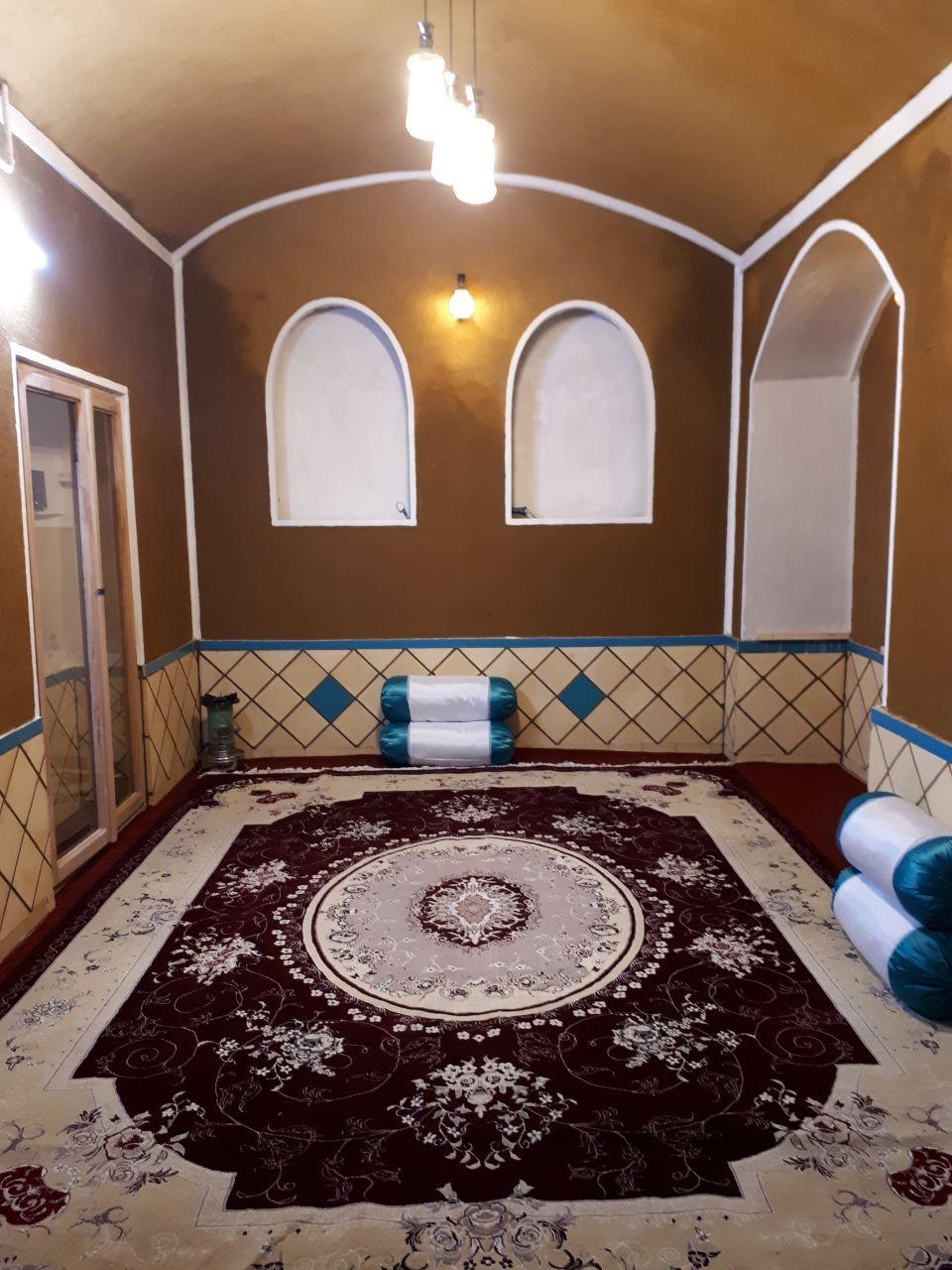 بوم گردی ترنج در کاشان