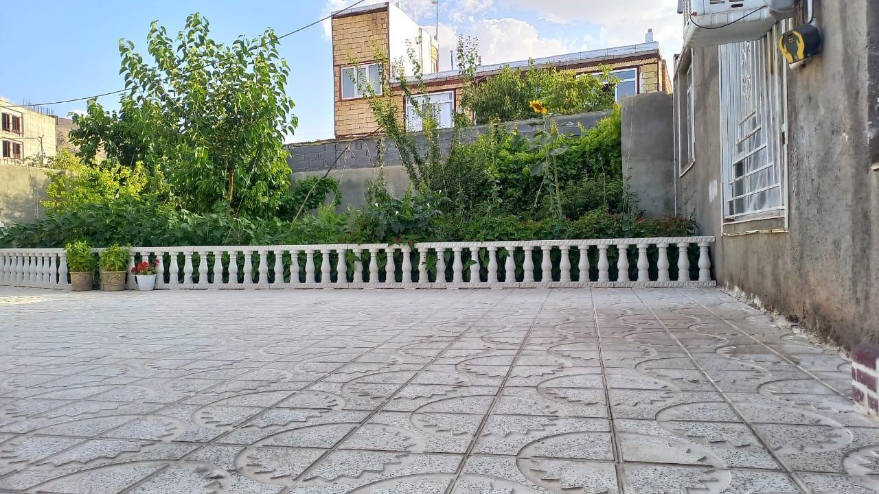 یک خوابه غارعلیصدر