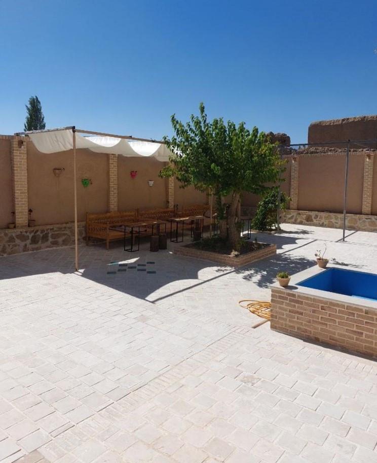 اقامتگاه عمارت مهاجر در خرقان