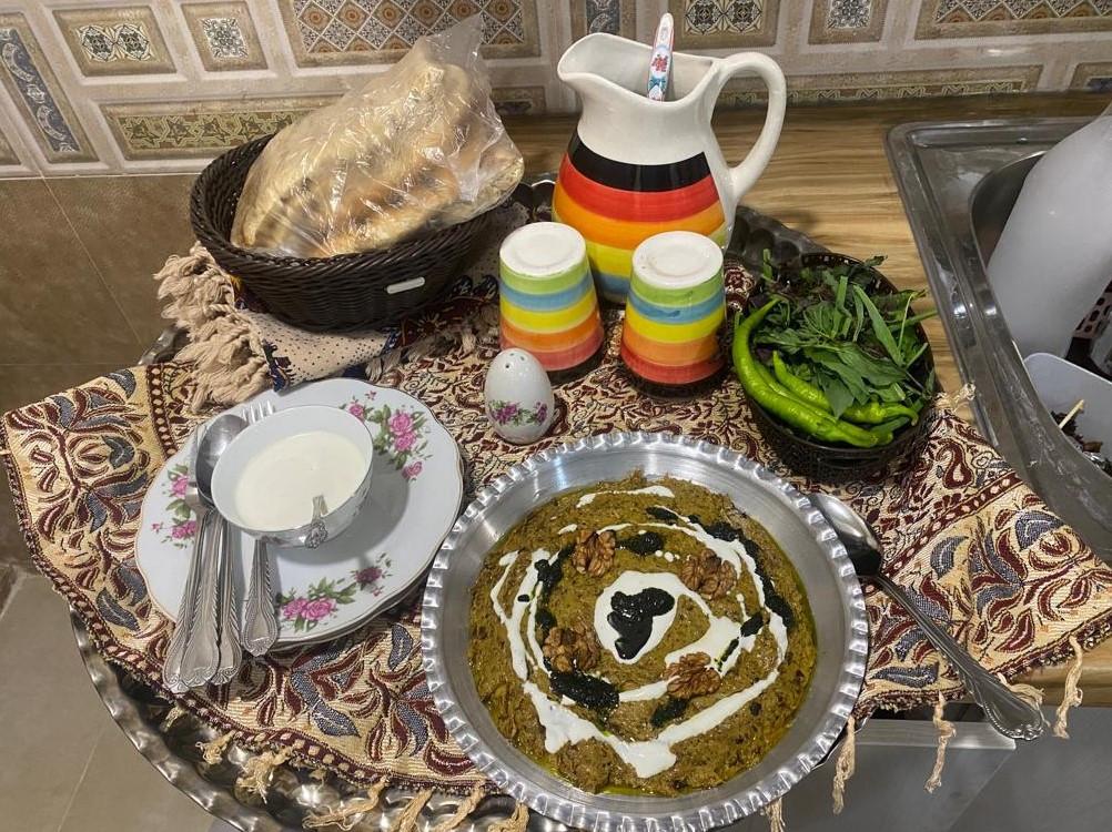 اقامتگاه عمارت مهاجر در خرقان
